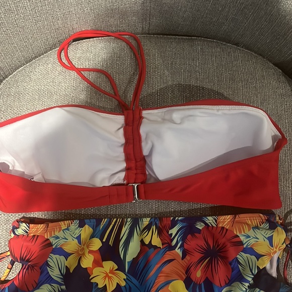 Women’s 2 piece swimsuit - Picture 6 of 6